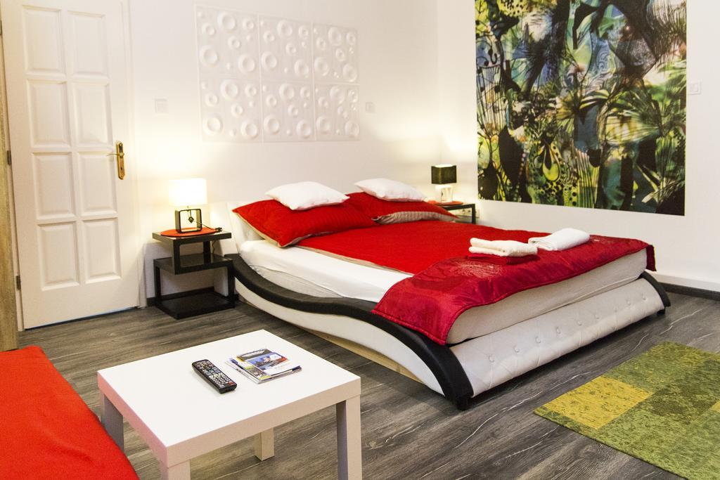 Apartment Fatmaguel Budapest Exteriör bild
